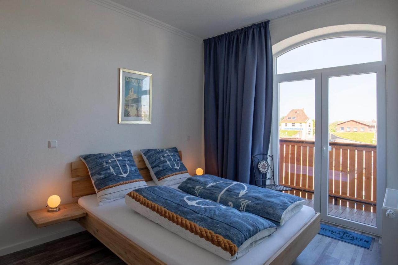 Heimathafen Ueber Hafen-Pub Apartman Pellworm Kültér fotó