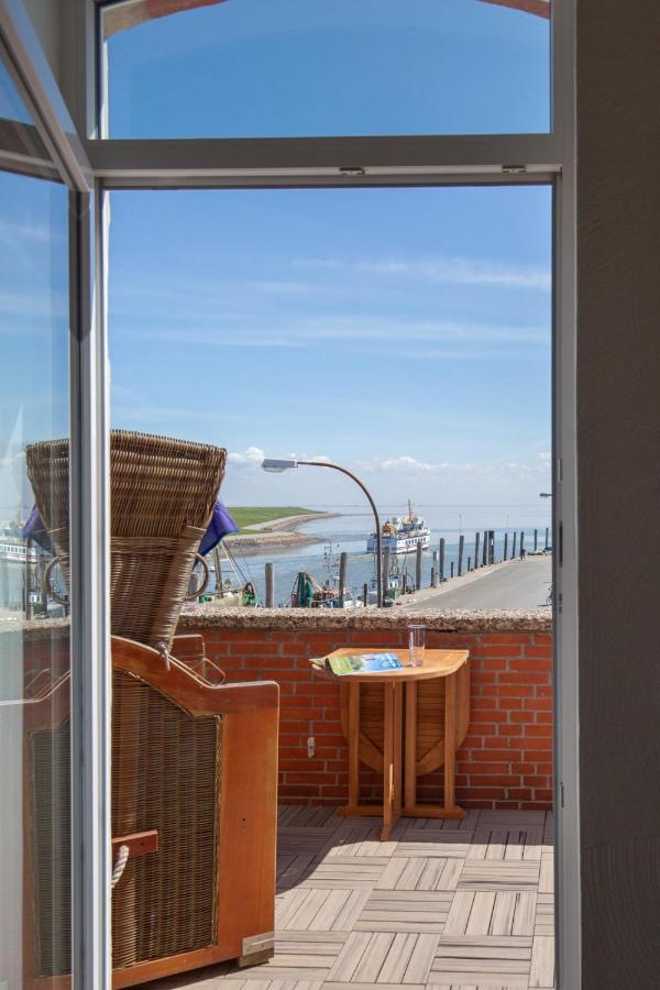 Heimathafen Ueber Hafen-Pub Apartman Pellworm Kültér fotó